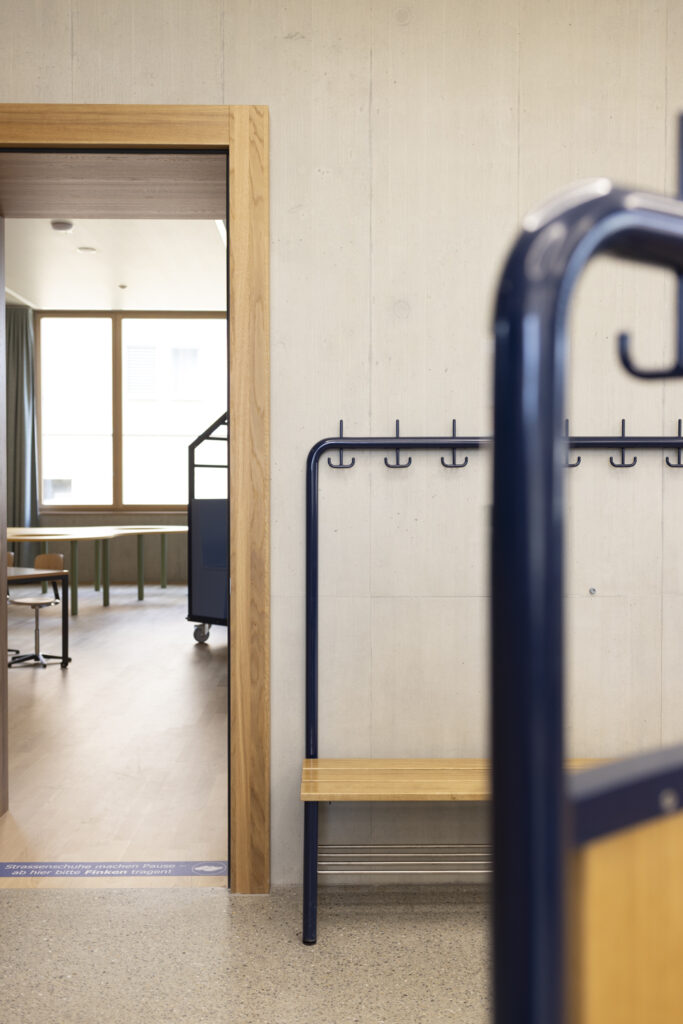 Diessenhofen Auswahlbilder 35Raumreaktion Innenarchitektur bildung kantonsschule 012.jpg